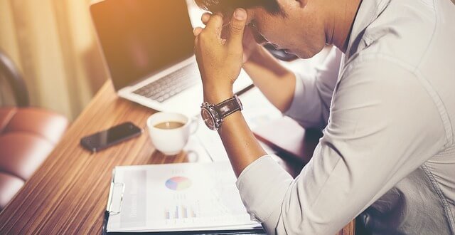 como-tirar-empresa-vermelho