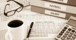 Qual a diferença de contracheque e folha de pagamento?